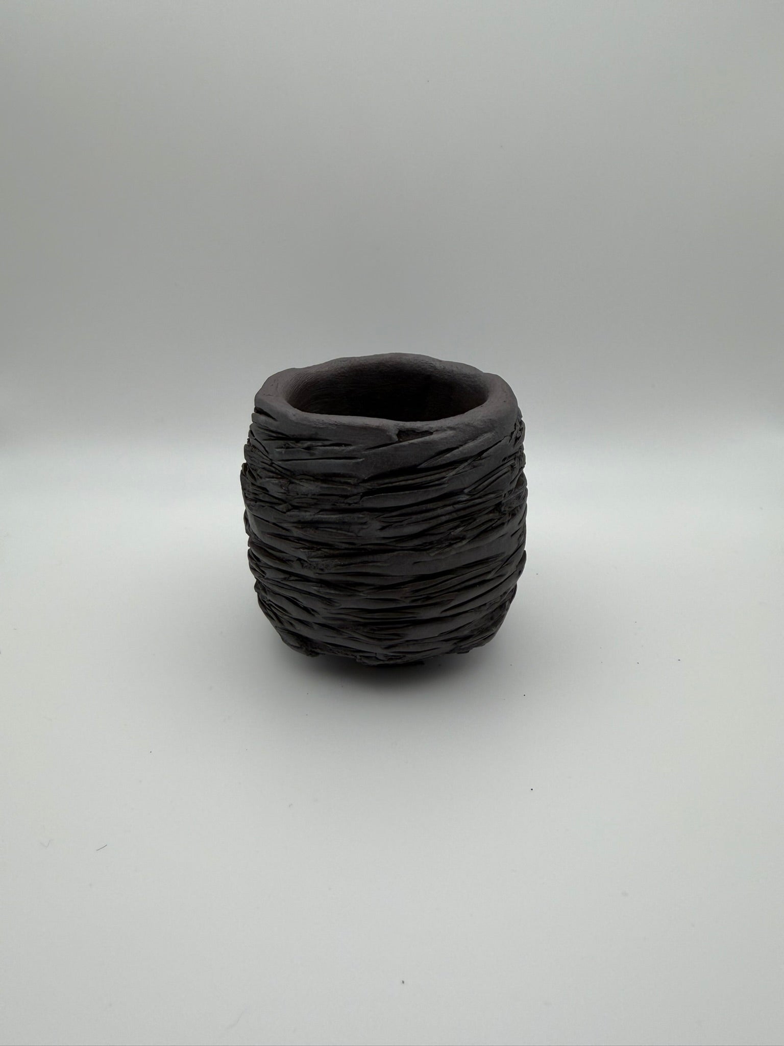 Cooled Lava - Handcrafted ceramic tealight holder - set of 4