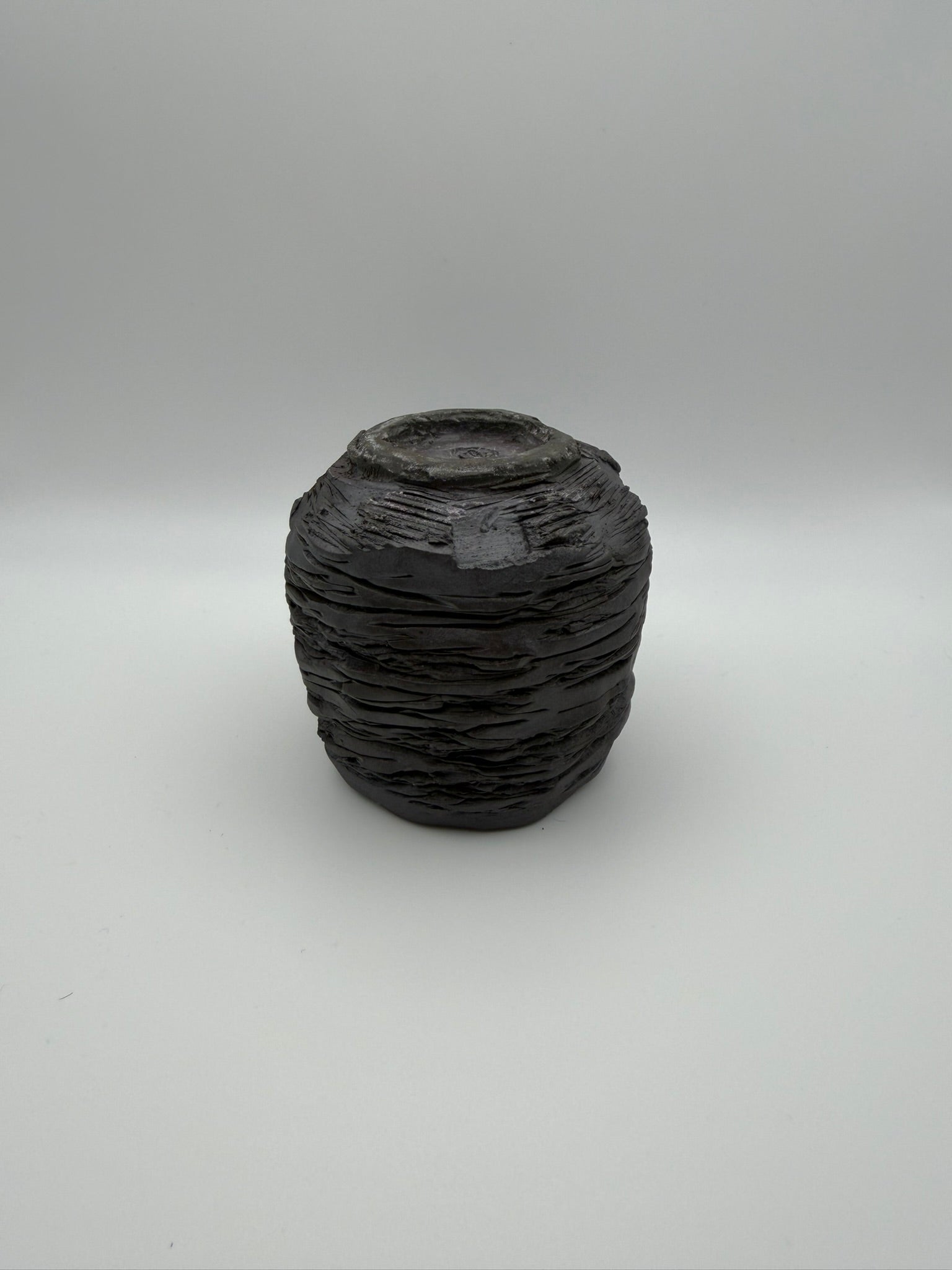 Cooled Lava - Handcrafted ceramic tealight holder - set of 4